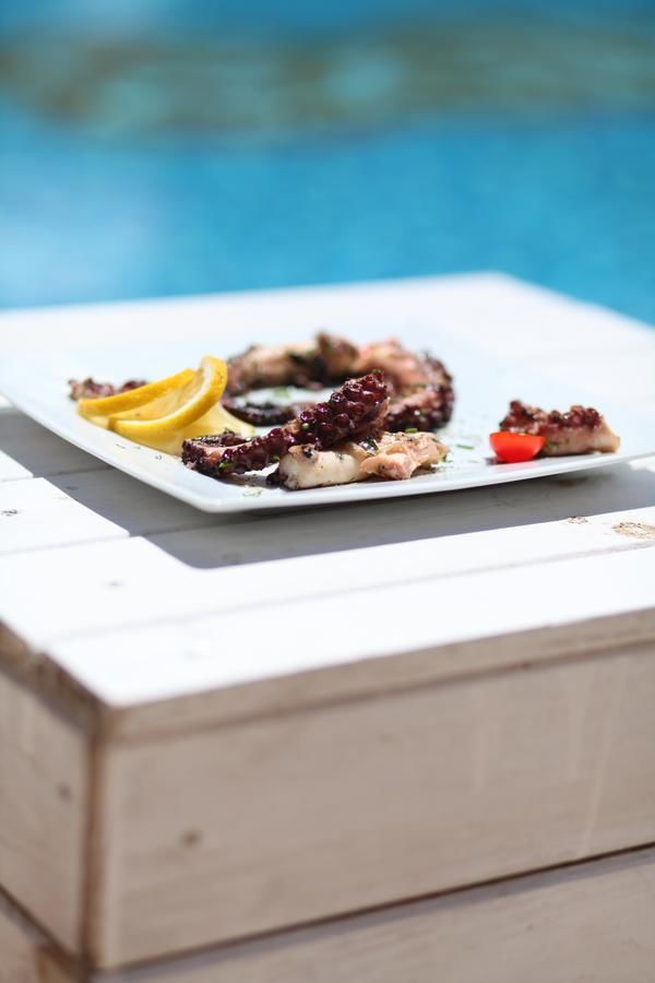 Отель Salena Beach Hotel Приморско-15