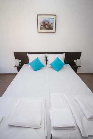 Отель Salena Beach Hotel Приморско Двухместный номер с 2 отдельными кроватями-18